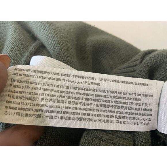 Hollister Green Long Sleeve V Neck Tie Front Ribbed Sweater Size Extra Large - Picture 9 of 12